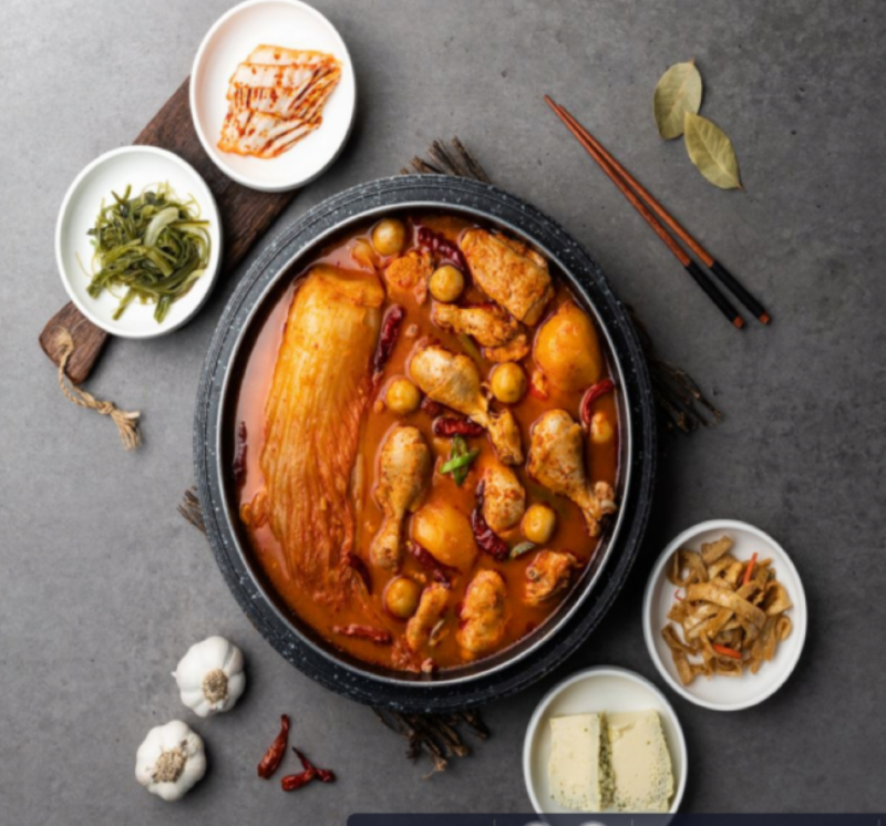 {민병선식당}, {묵은지닭볶음탕 밀키트 2종}